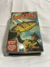 Listing image for Atlantis Vic Torry and His Flying Saucer Model Kit AMC1009 Sealed LED Stand